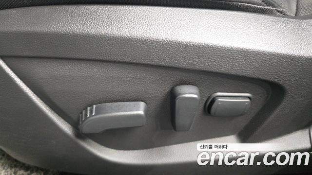 Renault Korea XM3 2023 — photo 35