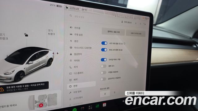 Tesla Model 3 2021 — photo 26