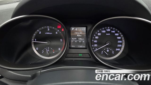 Hyundai Santafe 2016 — photo 8