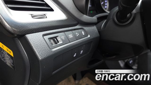 Hyundai Santafe 2016 — photo 17