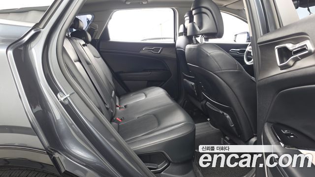 Kia Sportage 2022 — photo 18