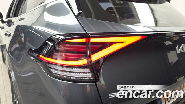 Kia Sportage 2022 — photo 9