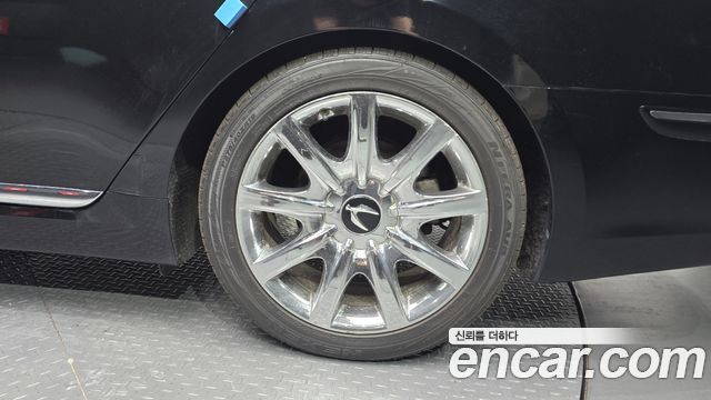 Hyundai Equus 2010 — photo 7
