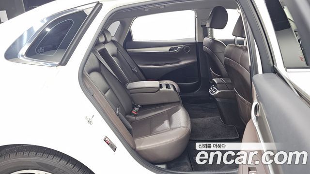 Hyundai Grandeur 2021 — photo 17
