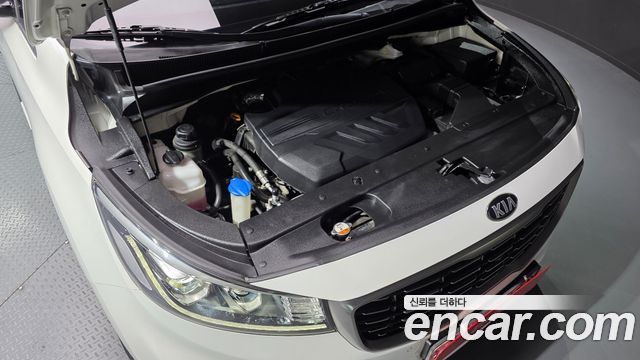 Kia Canival 2019 — photo 6