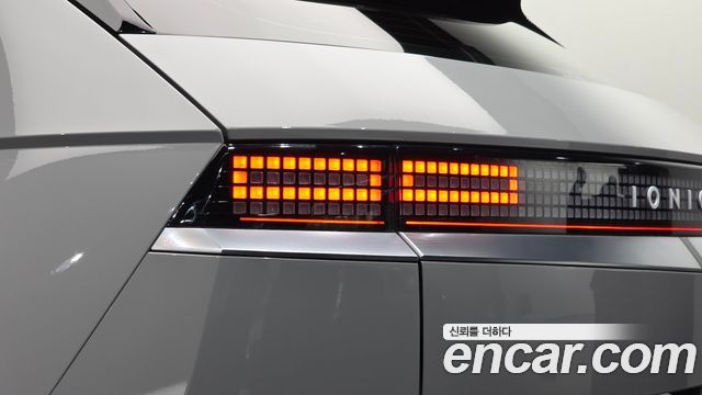Hyundai Ioniq5 2022 — photo 9