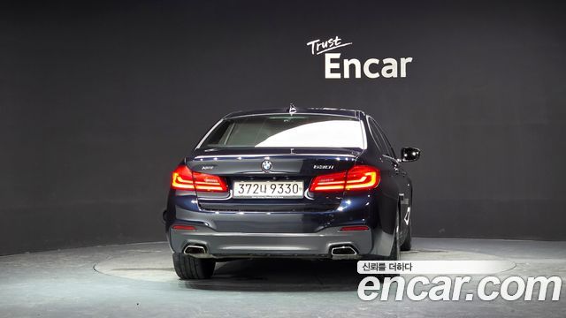 BMW 5-Series 2018 — photo 4