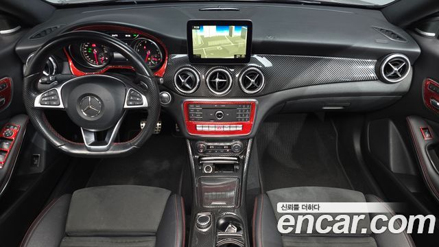Mercedes-Benz CLA-Class 2017 — photo 10