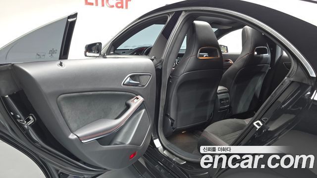 Mercedes-Benz CLA-Class 2017 — photo 16