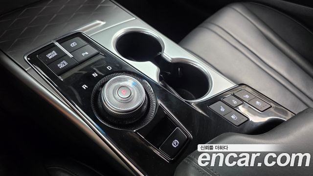 Kia K8 2023 — photo 9