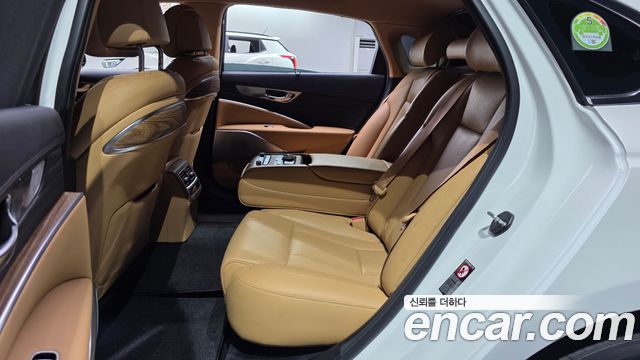 Kia K9 2022 — photo 11
