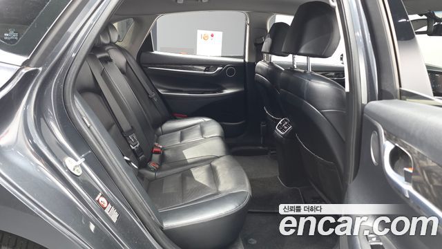 Hyundai Grandeur 2018 — photo 18