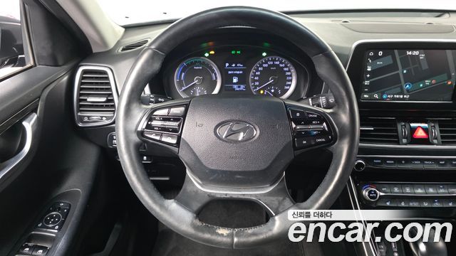 Hyundai Grandeur 2018 — photo 19