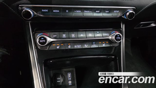 Hyundai Grandeur 2018 — photo 22
