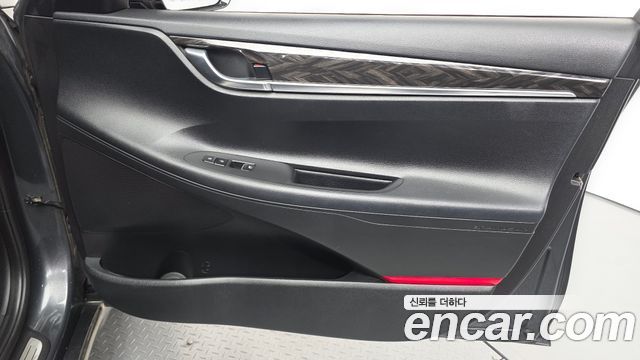 Hyundai Grandeur 2018 — photo 14