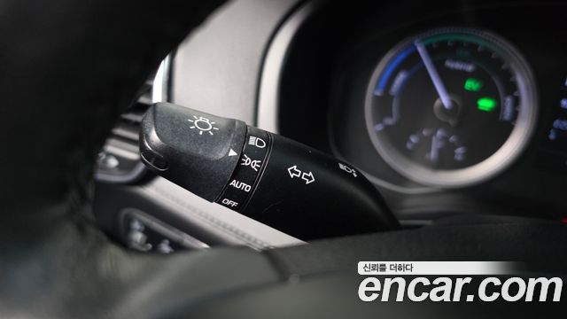 Hyundai Grandeur 2018 — photo 27