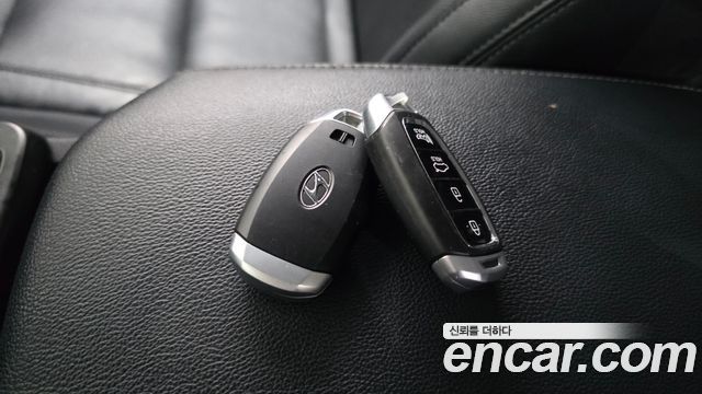 Hyundai Grandeur 2018 — photo 33