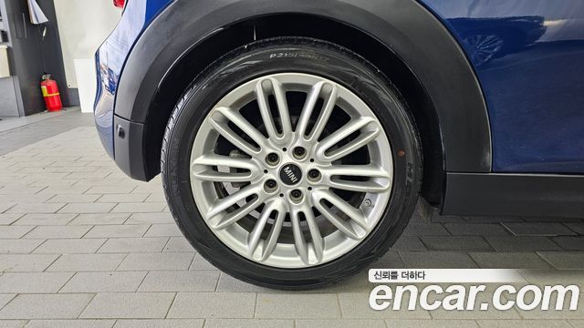 Mini Cooper 2015 — photo 5