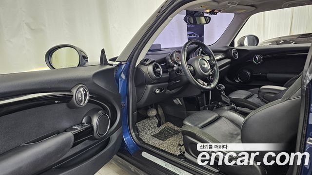 Mini Cooper 2015 — photo 10
