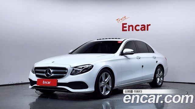 Mercedes-Benz E-Class 2017 — photo 1