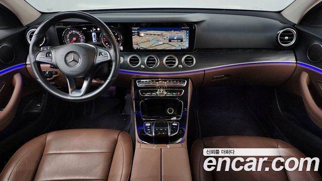 Mercedes-Benz E-Class 2017 — photo 7