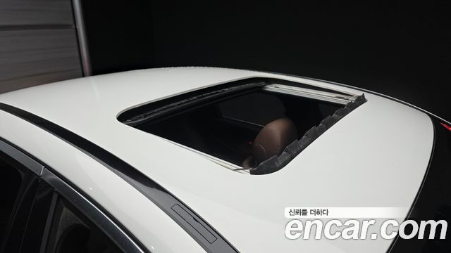 Mercedes-Benz E-Class 2021 — photo 30