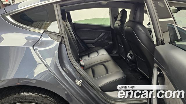 Tesla Model 3 2020 — photo 17