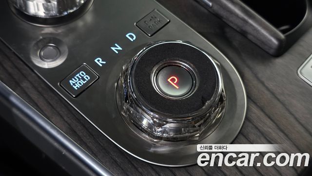 Genesis G80 2025 — photo 12