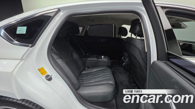 Genesis G80 2025 — photo 33