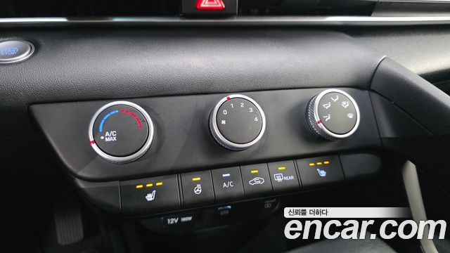 Hyundai AVANTE 2022 — photo 17