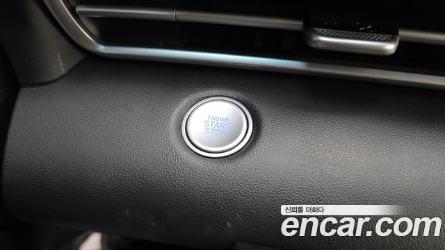 Hyundai AVANTE 2022 — photo 18