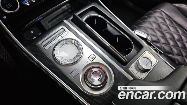 Genesis GV80 2020 — photo 12
