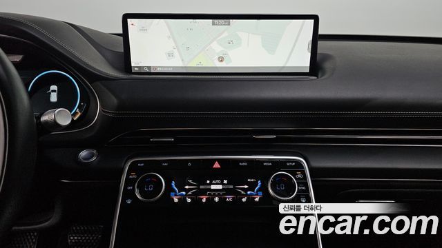 Genesis GV80 2020 — photo 18