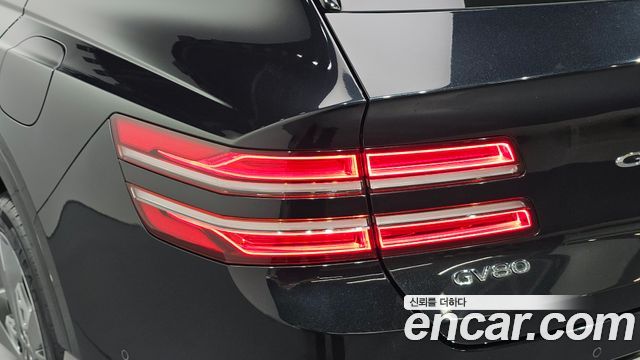 Genesis GV80 2020 — photo 9