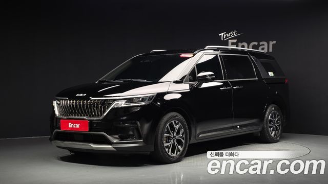 Kia Canival 2023 — photo 45