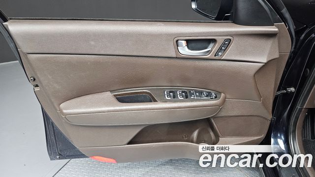 Kia K5 2019 — photo 14