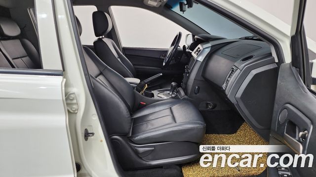 KG Mobility KORANDO 2016 — photo 16