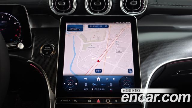 Mercedes-Benz GLC-Class 2025 — photo 19