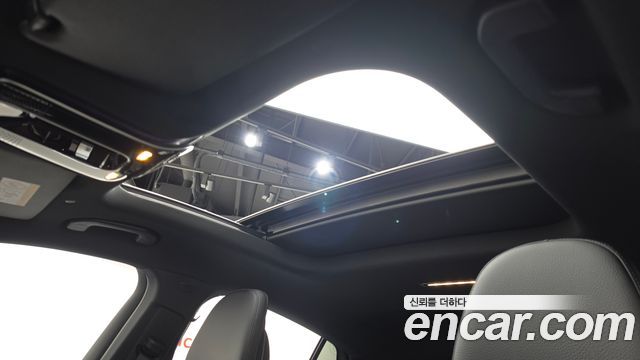 Mercedes-Benz GLC-Class 2025 — photo 24
