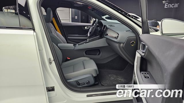 Polestar Polestar 2 2024 — photo 17