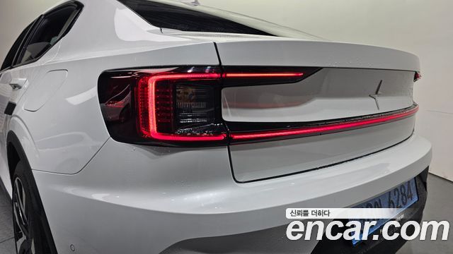Polestar Polestar 2 2024 — photo 9