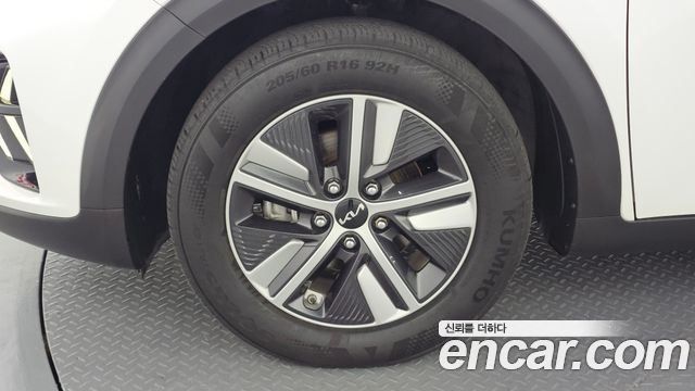 Kia Niro 2022 — photo 5