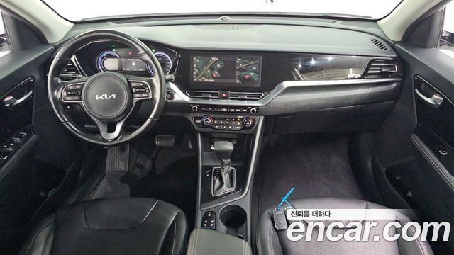 Kia Niro 2022 — photo 10