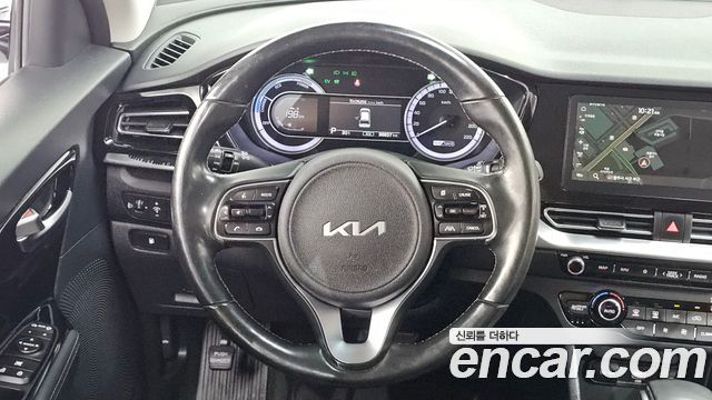 Kia Niro 2022 — photo 17