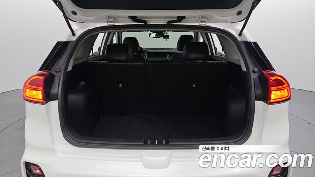 Kia Niro 2022 — photo 26