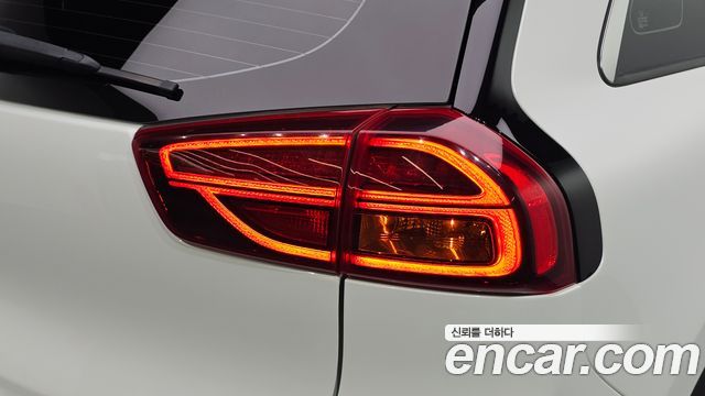 Kia Niro 2022 — photo 9