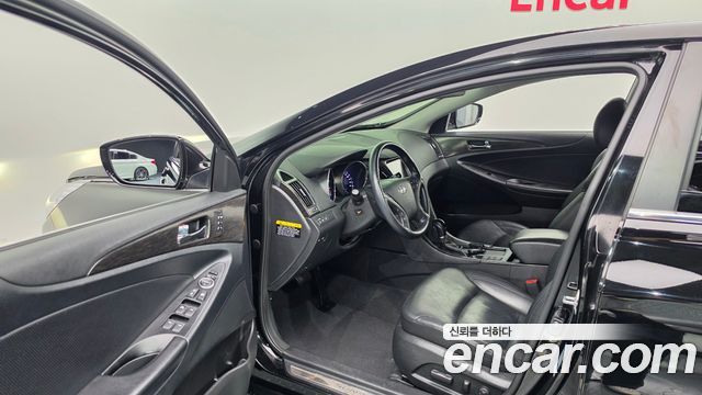 Hyundai Sonata 2014 — photo 10