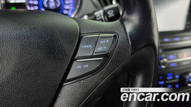 Hyundai Sonata 2014 — photo 16