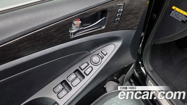 Hyundai Sonata 2014 — photo 20