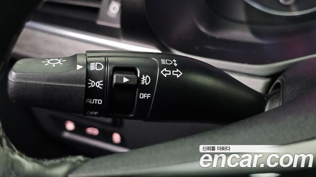 Kia K7 2018 — photo 29